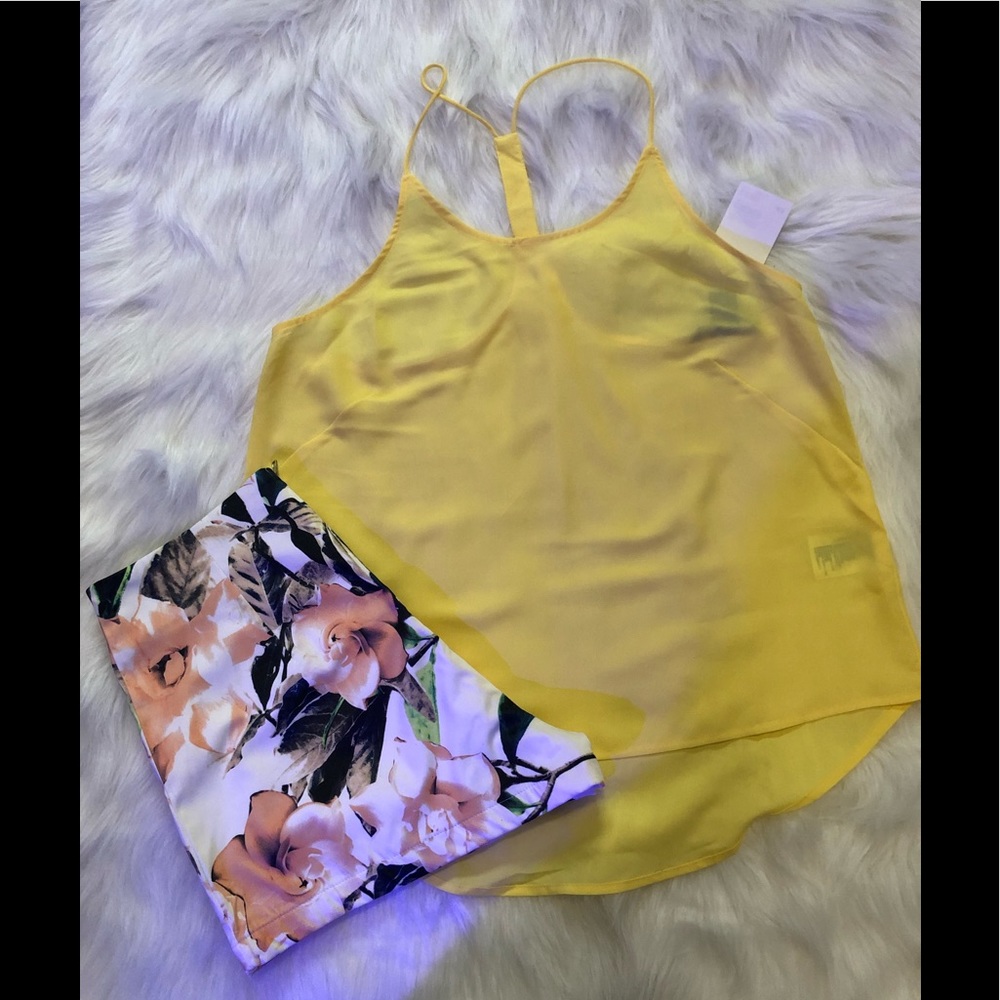 Nueva*Blusa amarilla sz 8
